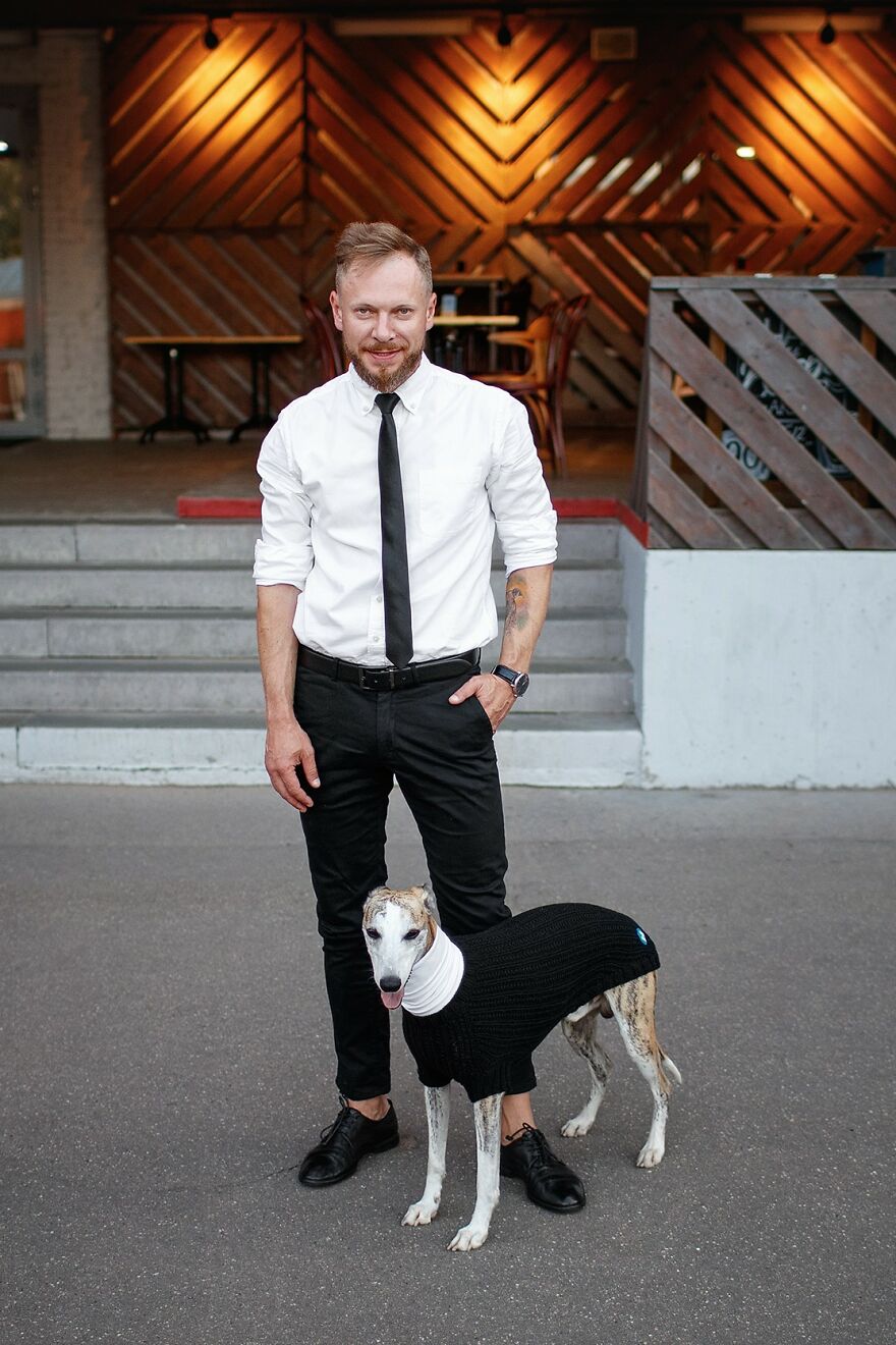 Here Are 11 Pics Of Owners And Their Dogs Dressed In The Same Style