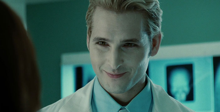 Carlisle Cullen smiling from Twilight