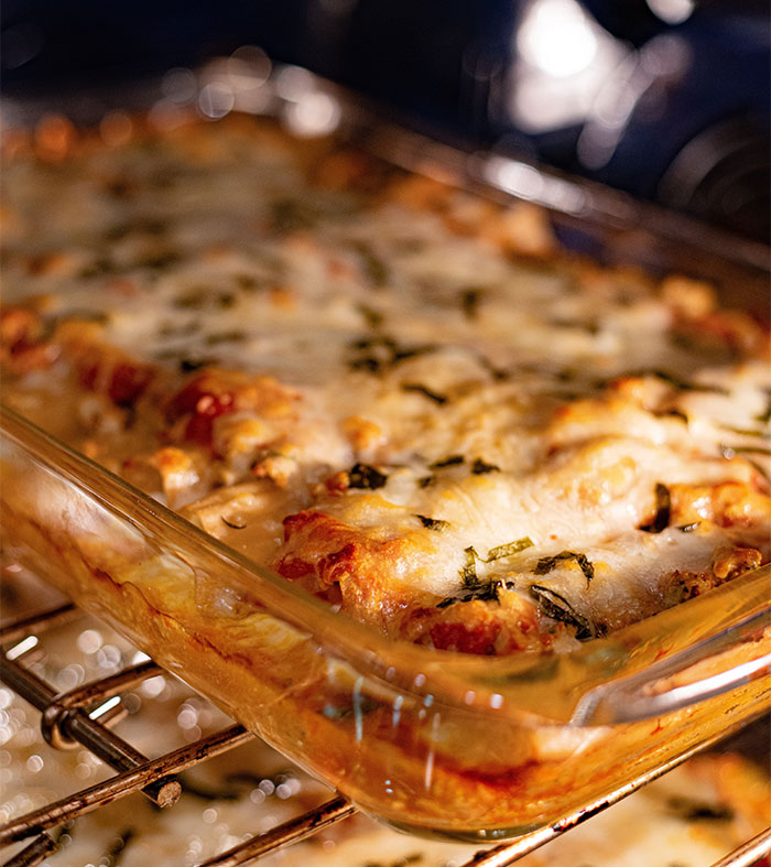 Classic Lasagna – Like Mother, Like Daughter %