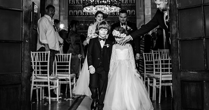 I Captured Touching Wedding Moments In 40 Black And White Photographs