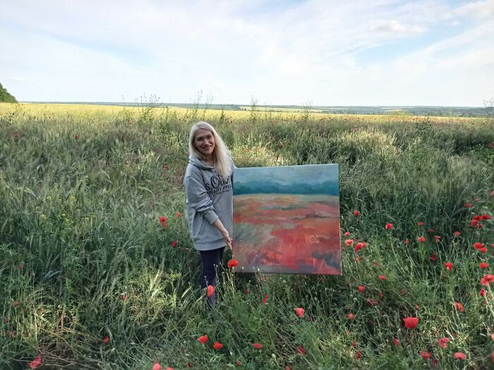 We Painted Poppies In The Field (25 Pics)