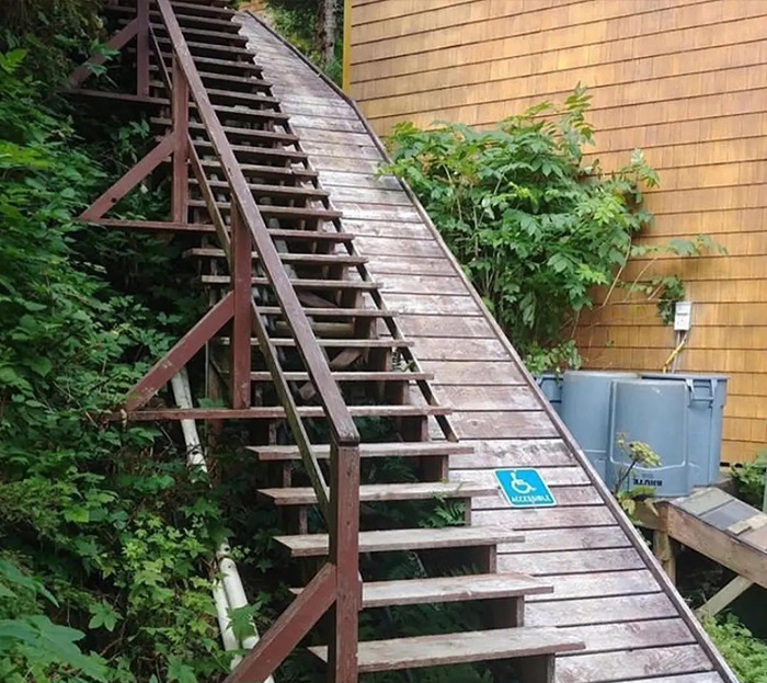 Cursed meme of stairs