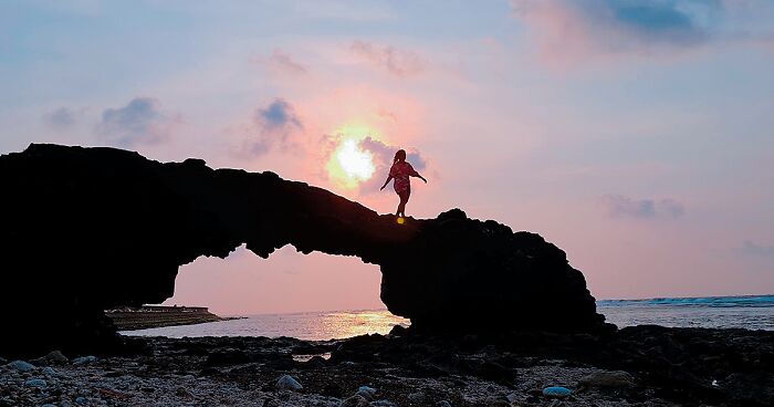 I Captured 20 Moments Of The Sunset Around Vietnam