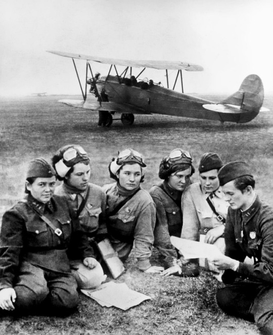 bombardieri-notturni-donne-russia-64ba752ab7ceb.jpg