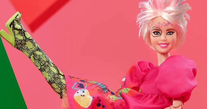 Mattel Is Releasing A ’Weird Barbie” Who Can “Do The Splits”, But Fans Don’t Like The Concept