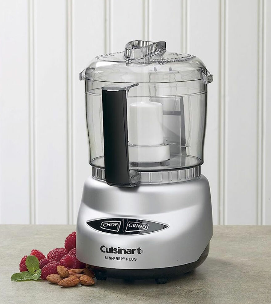 Food processor: Unleash your culinary imagination using a dependable food processor that effortlessly chops, blends, and purees, making vegan meal prep a breeze.