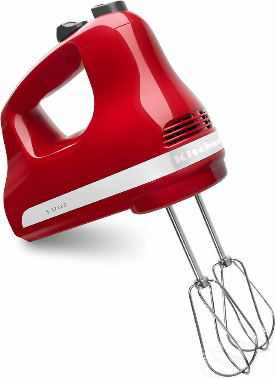 Hand mixer: Mix with ease and create fluffy vegan treats and whipped delights using a handy hand mixer for effortless baking.