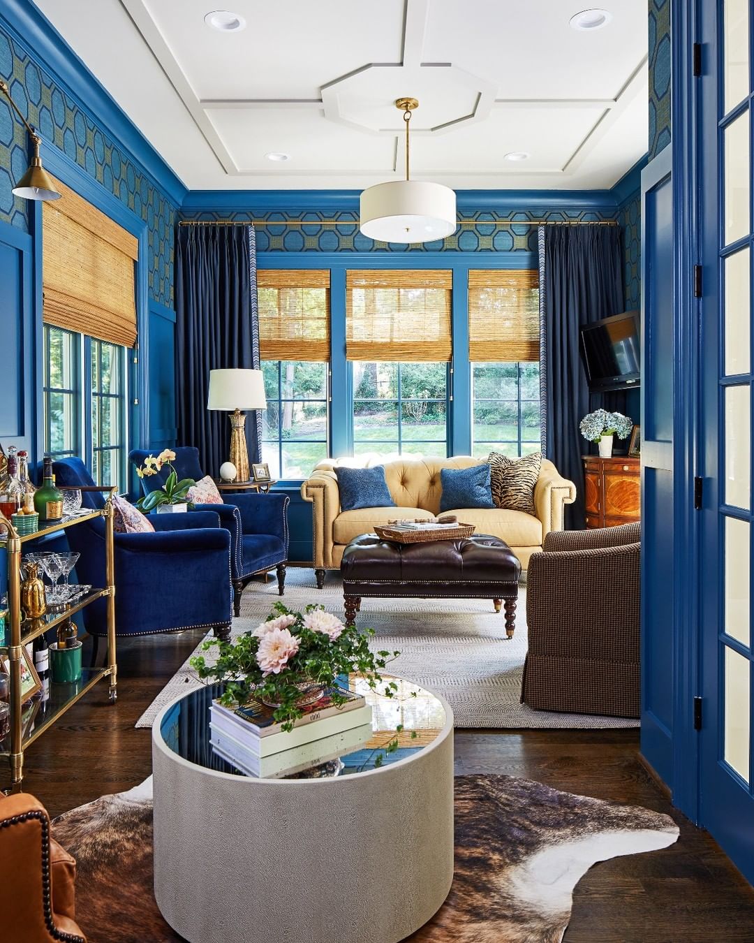 Game-Changing Maximalist Decor Ideas To Transform Any Space | Bored Panda