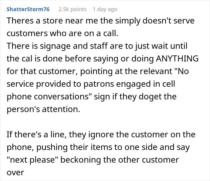 Cashier Maliciously Complies With Clients Who Keep Talking On Phone And Gesture At Him To Shut It