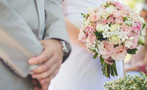 Bride Sobs After “Degrading” Pictures Get Shown At Wedding, Walks Out After Mom’s Speech