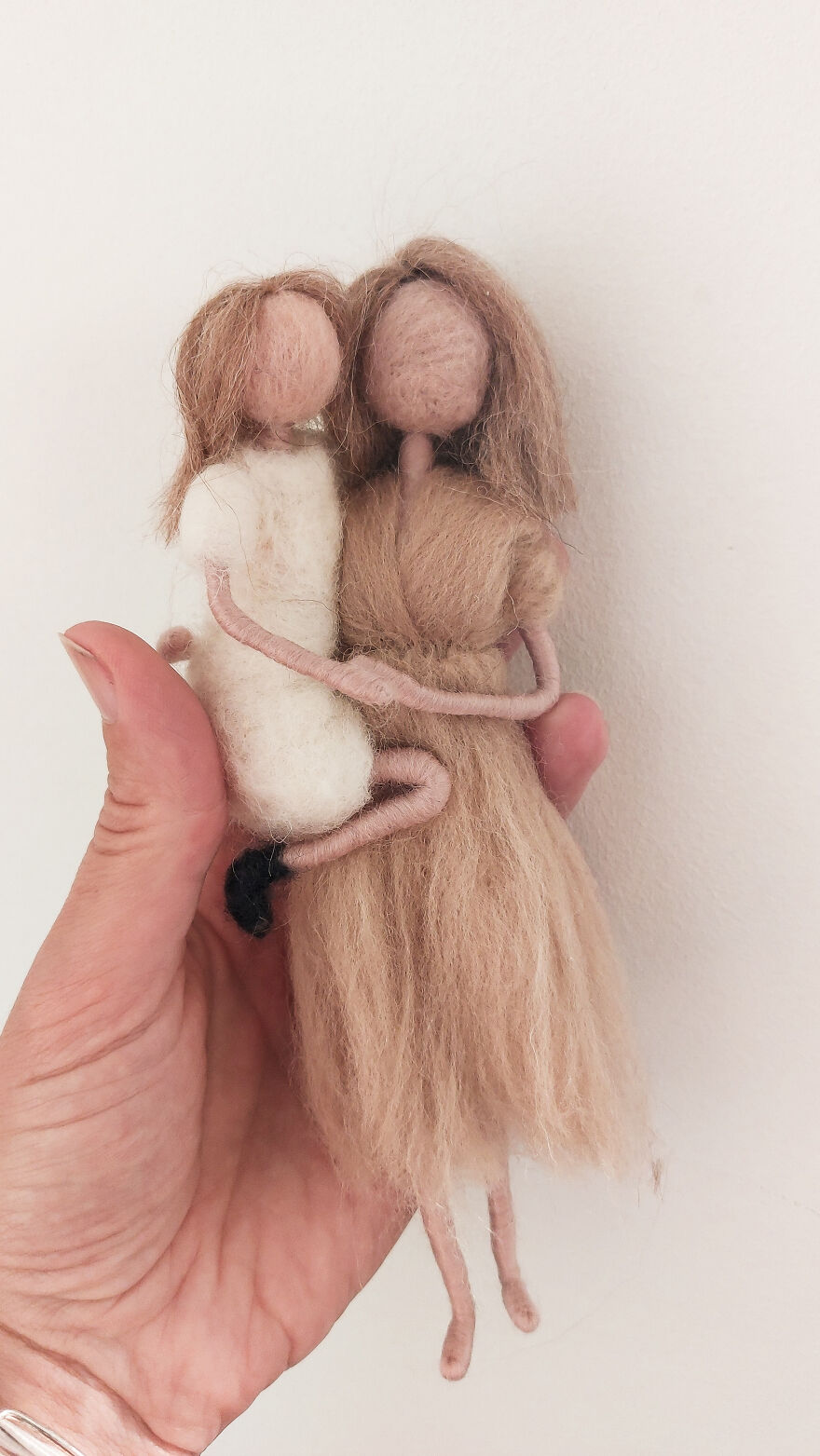 I Recreate Magical Little Moments In Time With Wool.