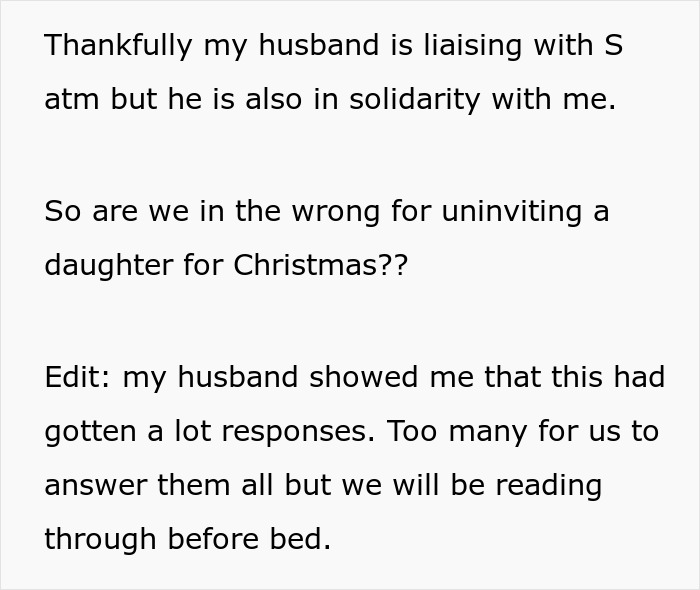 Woman Thinks Mom Is Wrong For Uninviting Her From Christmas Because Of Dating Sister’s Husband