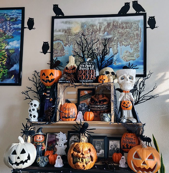 Dining Room End Table