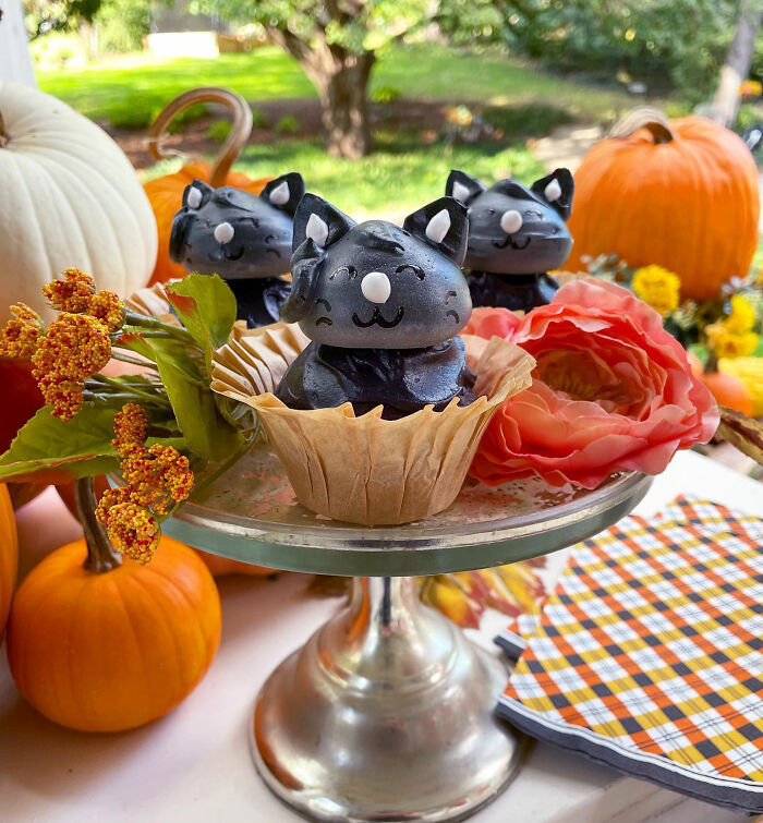 Meringue Kitty Cats Perched On Dark Chocolate Cupcakes