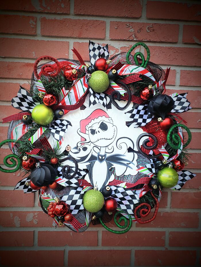 Nightmare Before Christmas Hand Painted Holiday Decorations (14 Pics)