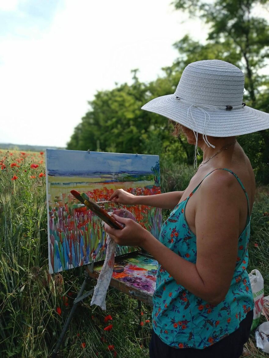 She Is An Artist Who Paints In The Open Air (40 Pics)