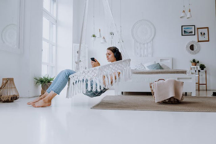 An interior designer explains how Gen Z's home decor differs from that of Millennials.