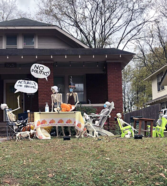 50 People That Won At Decorating Their Homes For Thanksgiving | Bored Panda