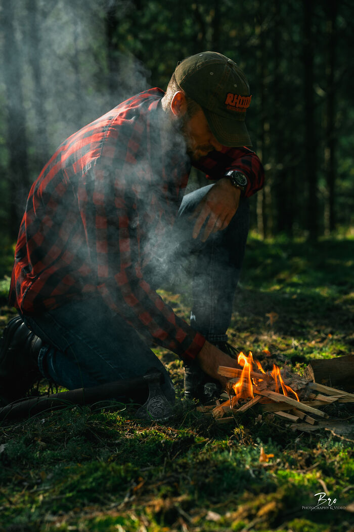 Lumberjack Photoshoot (4 Pics)