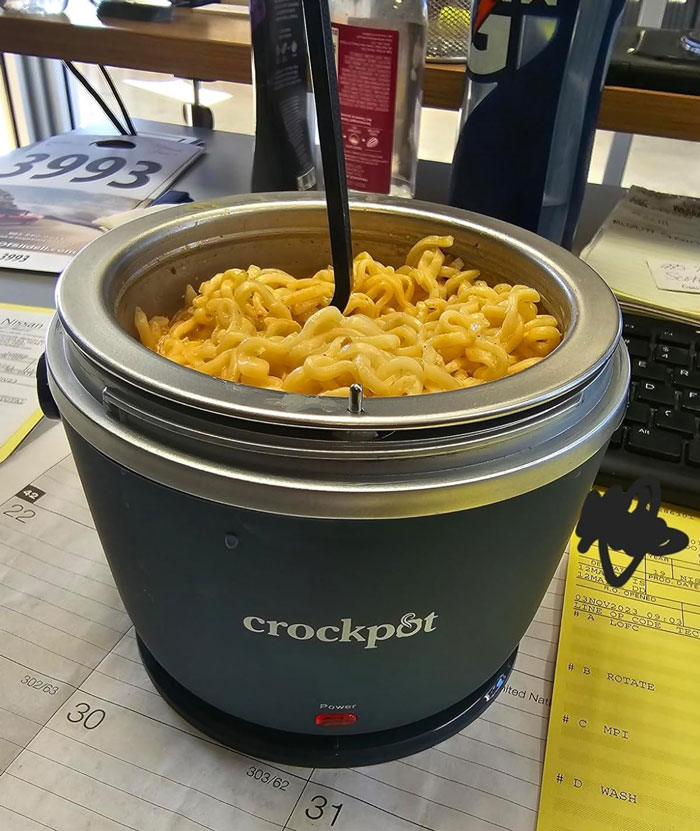 Crockpot Go Electric Lunch Box, Only $28.49 at Target (Reg. $49.99