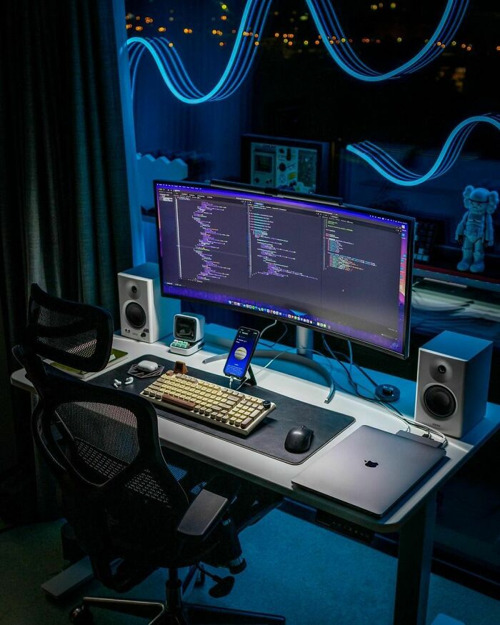 Beautiful Desk Setup