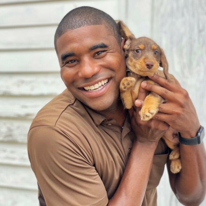 UPS Delivery Man Makes A Point Of Greeting Every Dog He Encounters (New Pics)