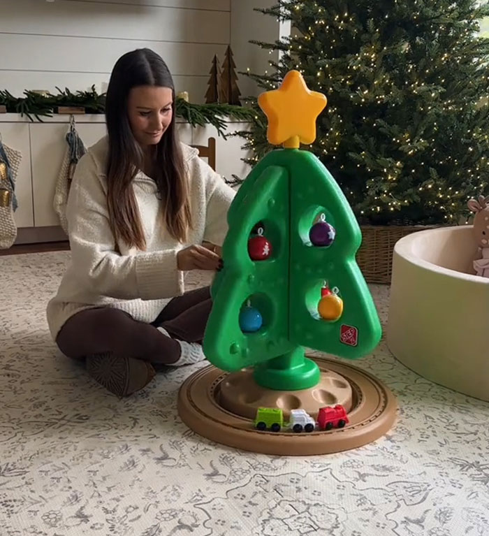 Beige' Mom Shares She Repainted Her Toddler's Christmas Tree, Gets