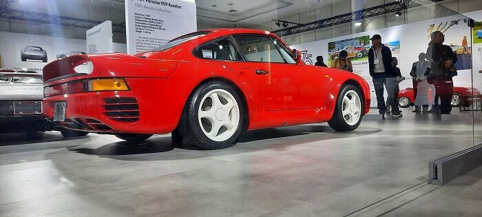 So Rare, I've Only Seen 2 Porsche 959, This Is Not A 911