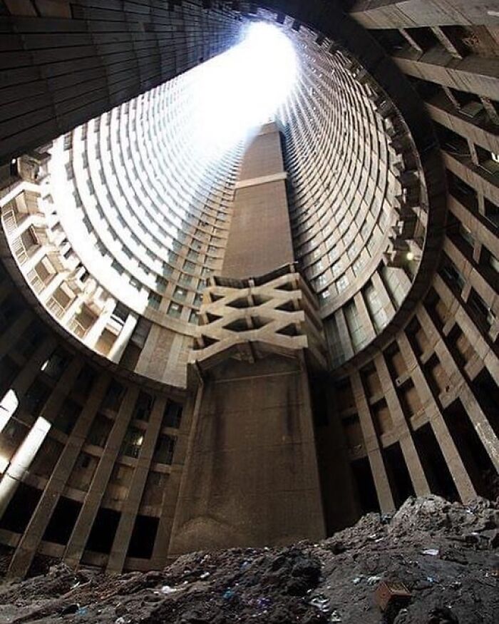 Brutalist-Architecture-Pictures