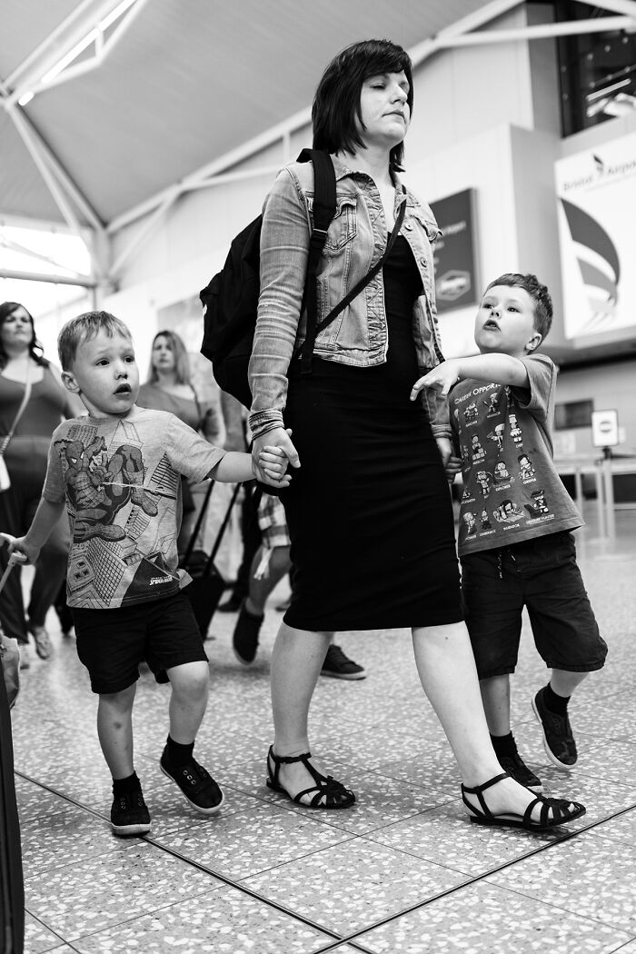 A Photographer's Diary Of Airport Life Pre-Covid (40 Pics)