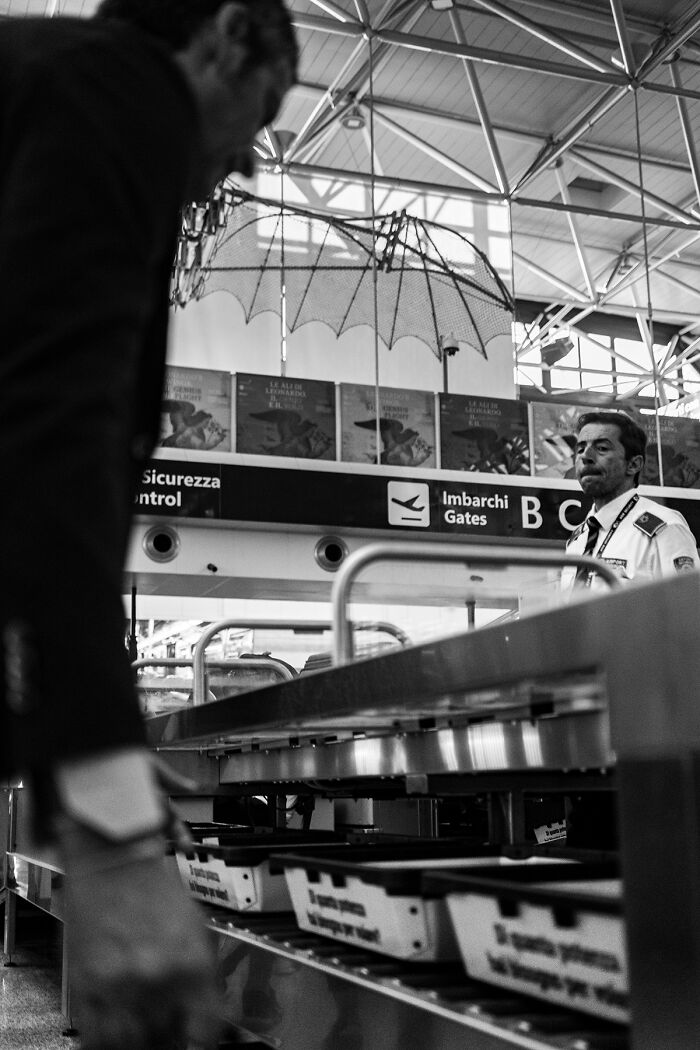 A Photographer's Diary Of Airport Life Pre-Covid (40 Pics)