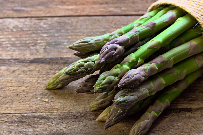 clos up view of asparagus