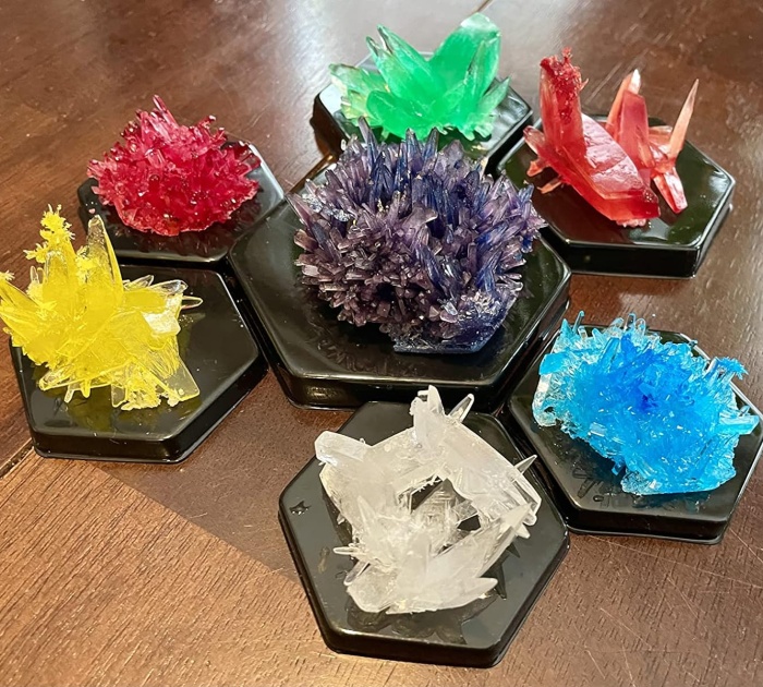  Crystal Magic: A Science Experiment Kit That Rocks!