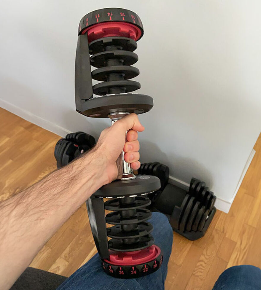 The Bowflex Selecttech Adjustable Dumbbell For Personalized Strength Training