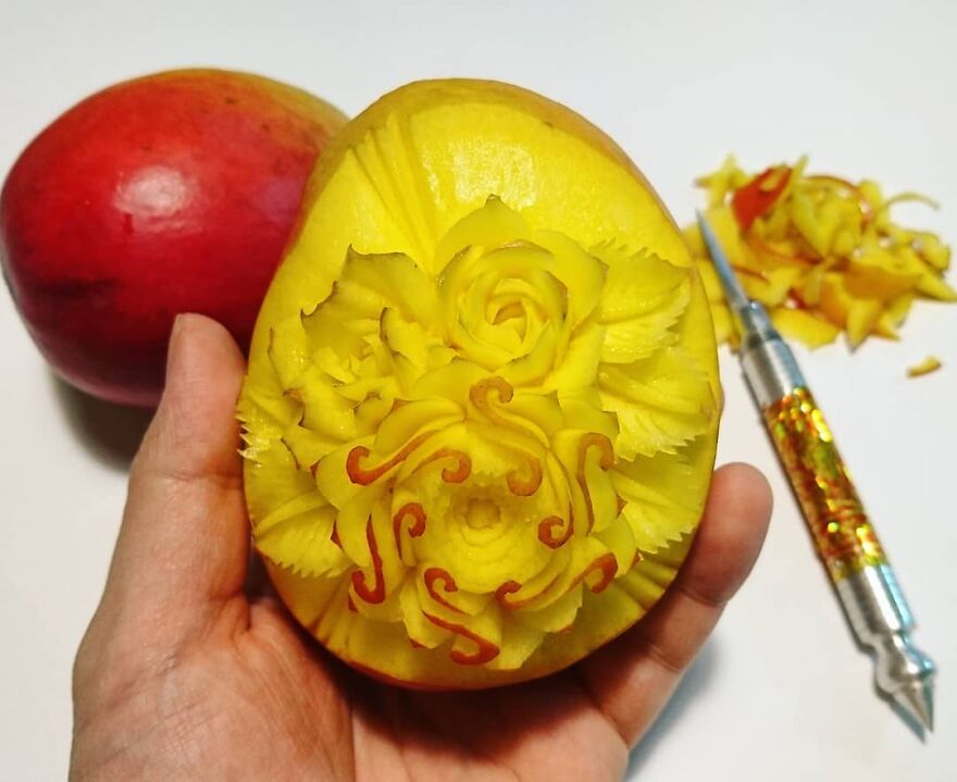 Gaku Carving, A Food Carving Artist, Changes Vegetables And Fruits Into Surprising Artworks (New Pics)