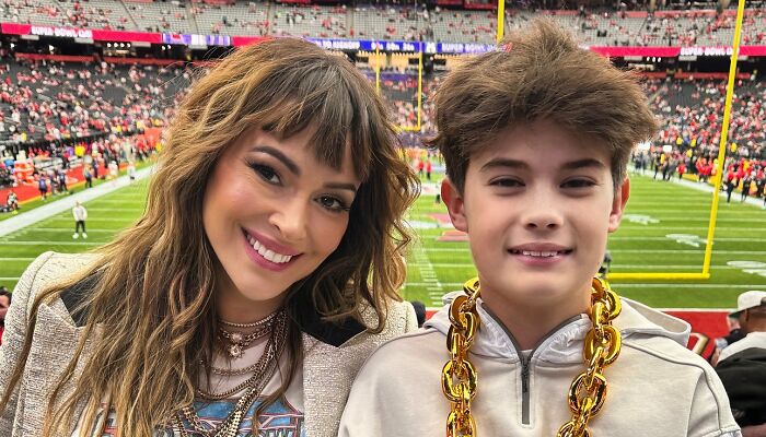 Alyssa Milano Faces Backlash For Attending Super Bowl With Son After Gofundme Controversy