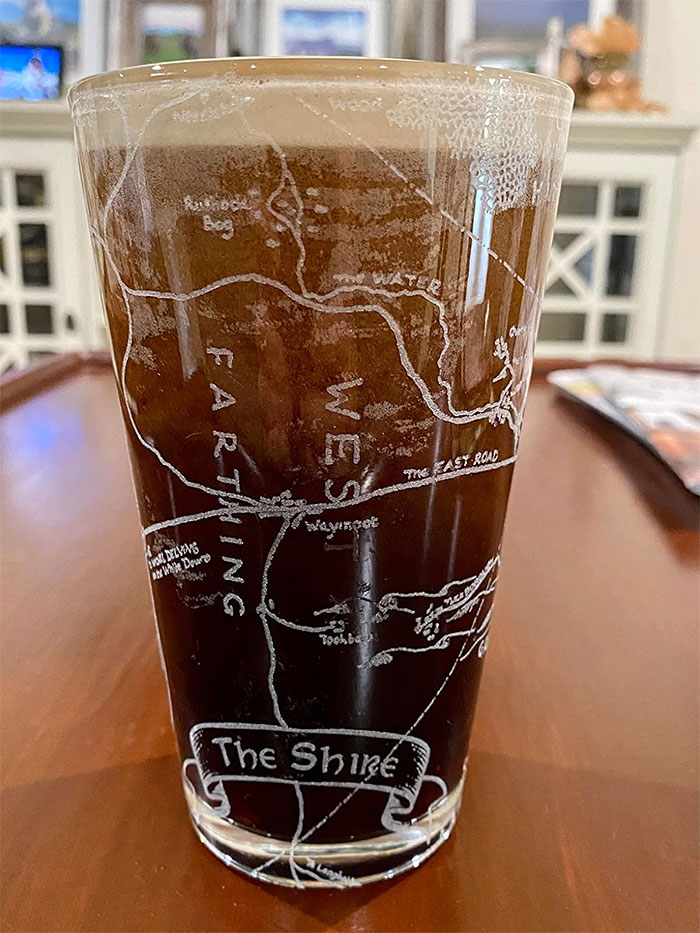 Sip Your Favorite Brew From This Middle Earth Engraved Pint Glass And Feel The Tolkien Magic Unfold