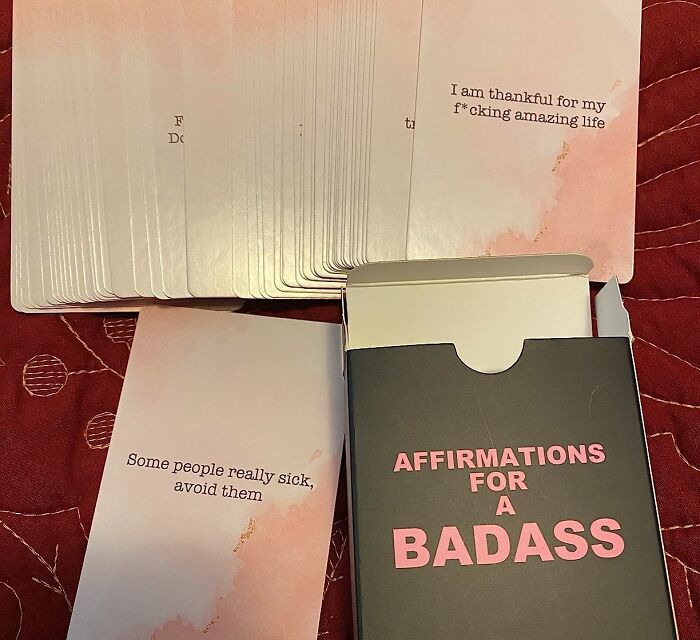 Empower Hour: Daily Dose Of Motivation With Badass Affirmation Cards !