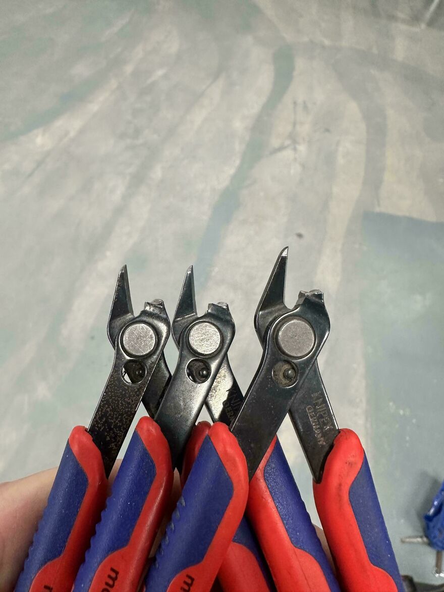 My Colleagues Pliers Breaks Always On Same Spot