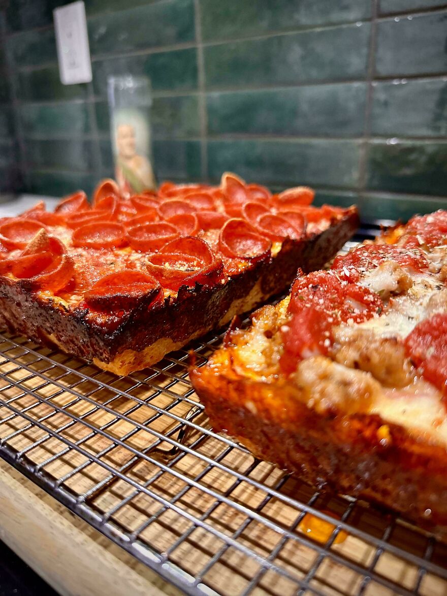 Detroit-Style Pizza