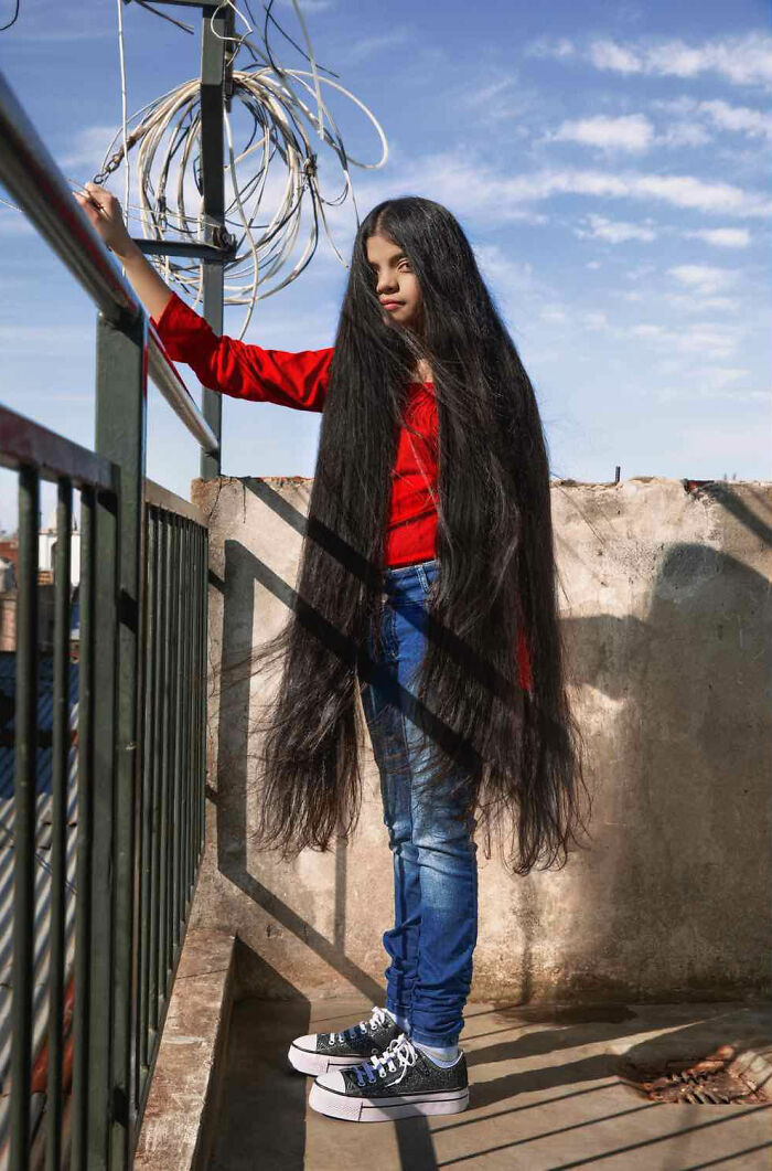 Argentine Photographer Has Been Photographing Women With Long Hair In Latin America For 17 Years