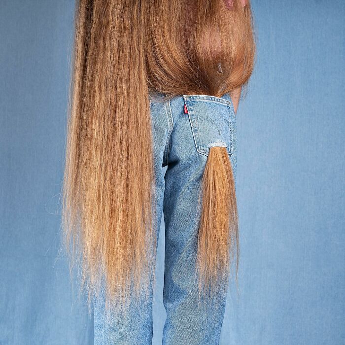 Argentine Photographer Has Been Photographing Women With Long Hair In Latin America For 17 Years