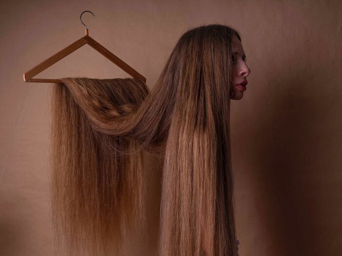 Argentine Photographer Has Been Photographing Women With Long Hair In Latin America For 17 Years