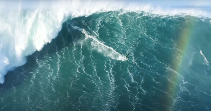 Turns Out Small Portuguese Town Is Heaven For Surfers Because Of Perfect Conditions And Huge Waves