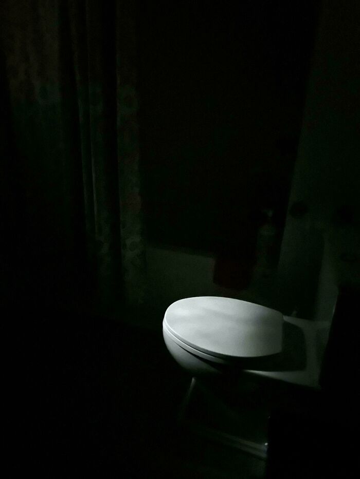 The Moon Perfectly Lit Up My Toilet Lol