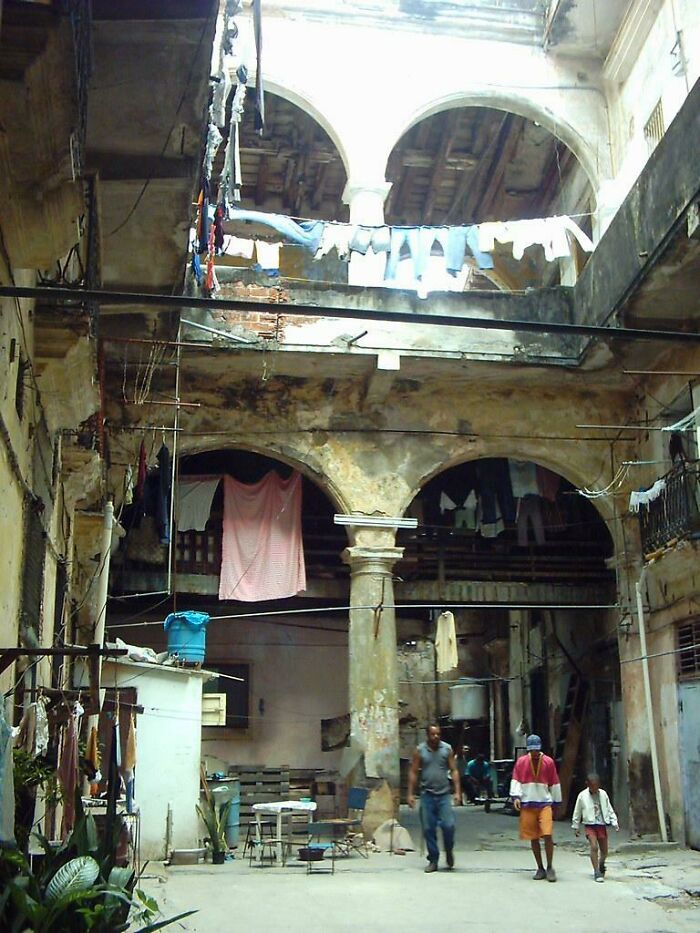 Crumbling Colonial Mansion In Havana Now Inhabited By Multiple Families. These Buildings Are Called "Solares"