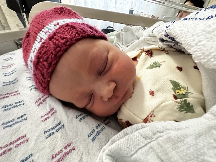 4 Miscarriages, A Week Of Induction, 48hr Labour (With A Failed Epidural), 1 C-Section Later. Sadie Is Finally Here. Proud Member Of The Dad Clan