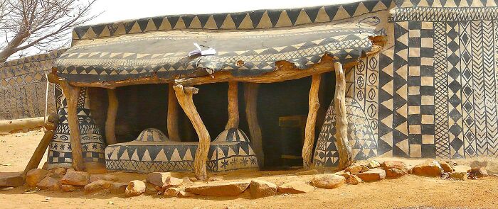 Day 27 Of Posting A Random Building From Every Unrecognized Country: Painted Mud House In Tiebele, Burkina Faso