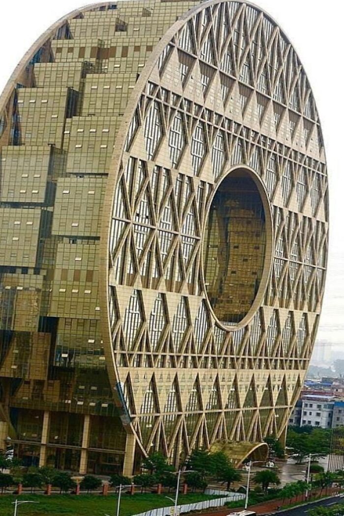 Guangzhou Circle Building, China