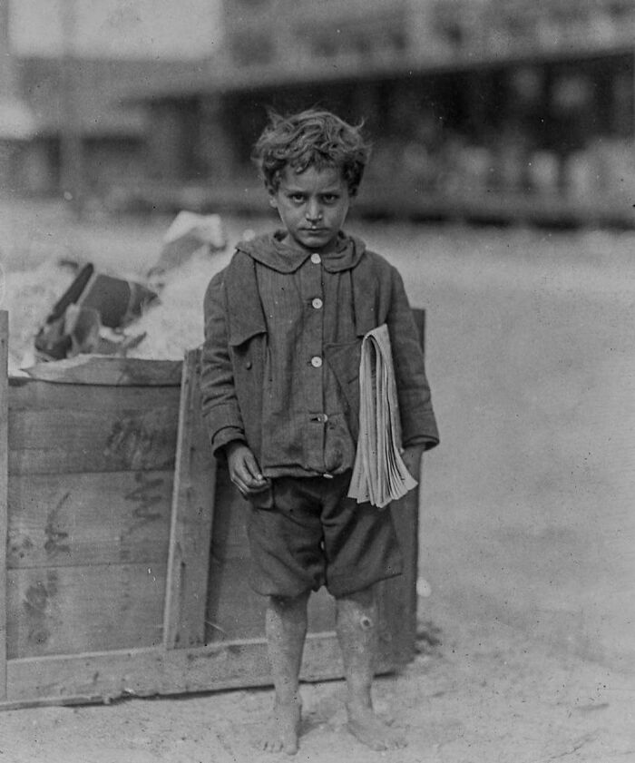 One Of America’s Youngest Newsboys (4 Years Old) Florida, 1913